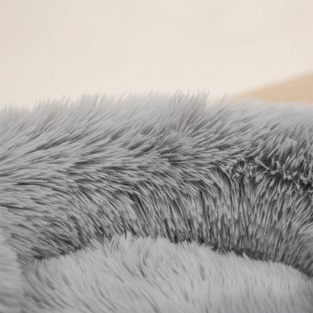 Croci Sofa Grau Nahaufnahme